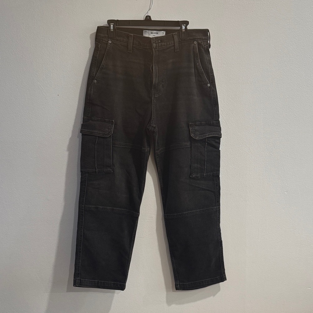 Hollister Men's Washed Black baggy Cargo Jeans size 30